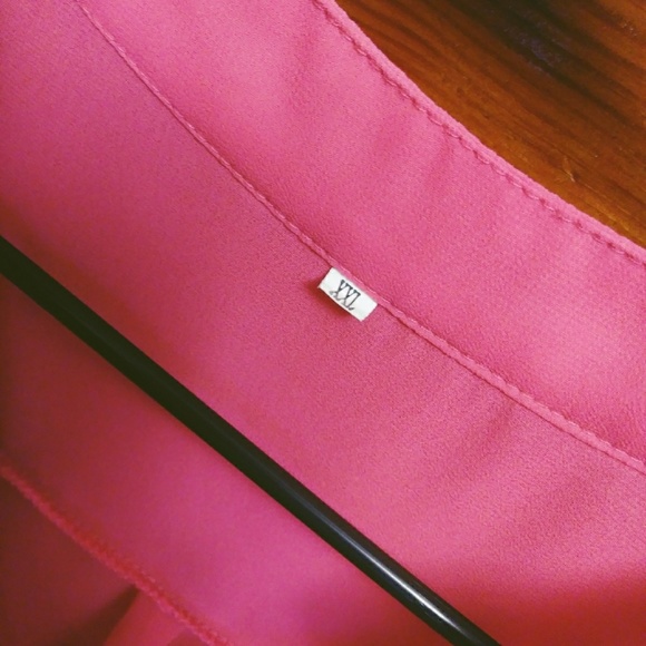 Bright pink chiffon blouse - Picture 4 of 7